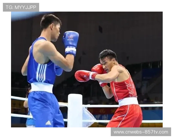 文银杭带伤出战中国拳王争霸赛，力克赵明刚证明实力